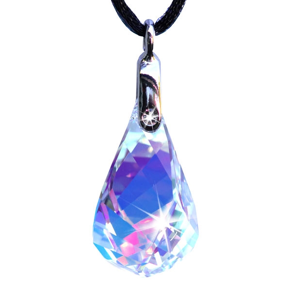 Halskette gefertigt mit SWAROVSKI CRYSTAL Helix Pendant 30mm Crystal AB