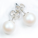 Sterling Silber Ohrstecker gefertigt mit Swarovski® Crystal Pearls 6mm Pearlescent White